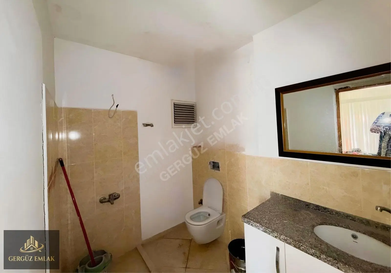 Toros Mahallesi'nde Satılık 2 Katlı, 140m² İş Yeri - Görsel 6