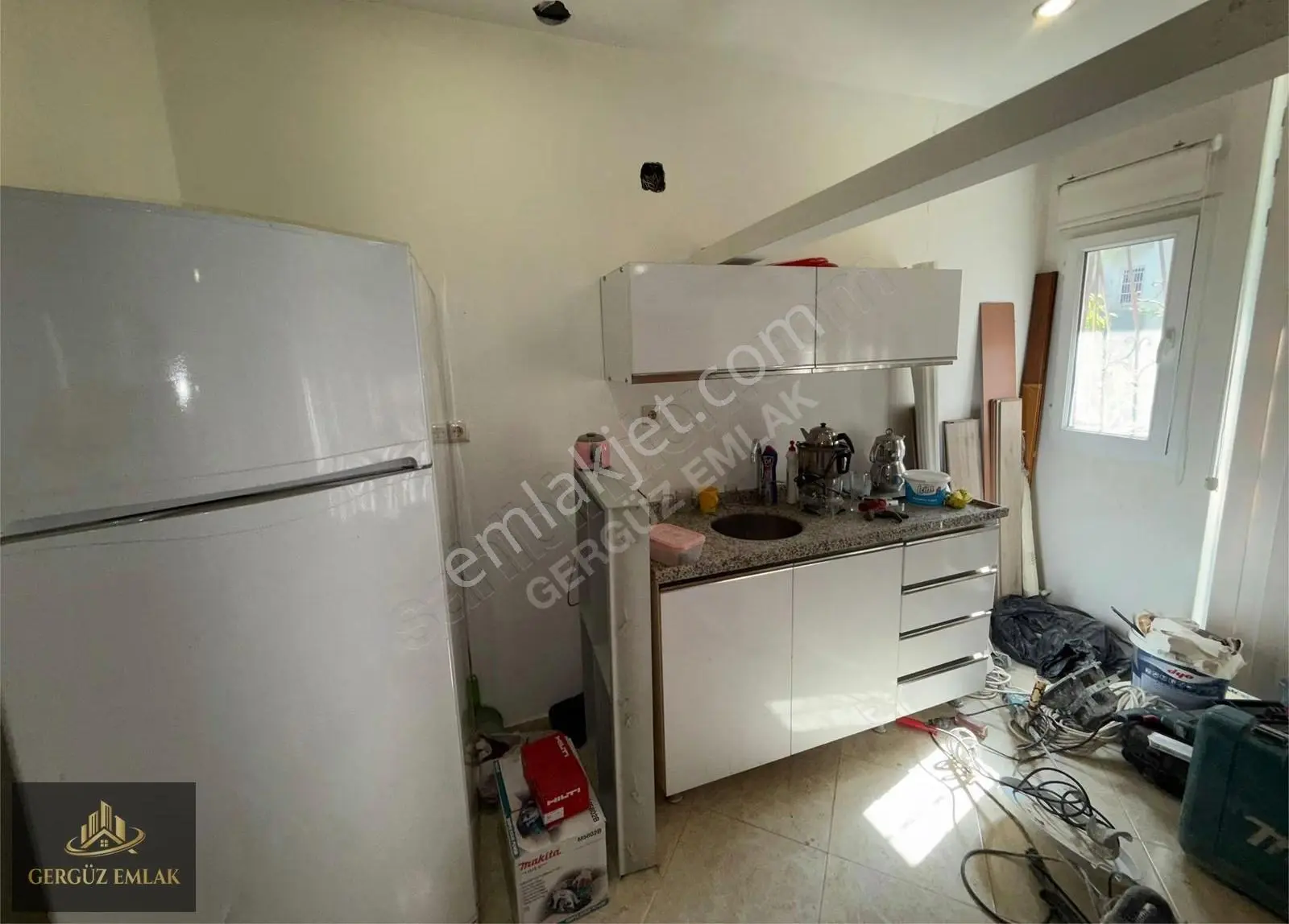 Toros Mahallesi'nde Satılık 2 Katlı, 140m² İş Yeri - Görsel 2