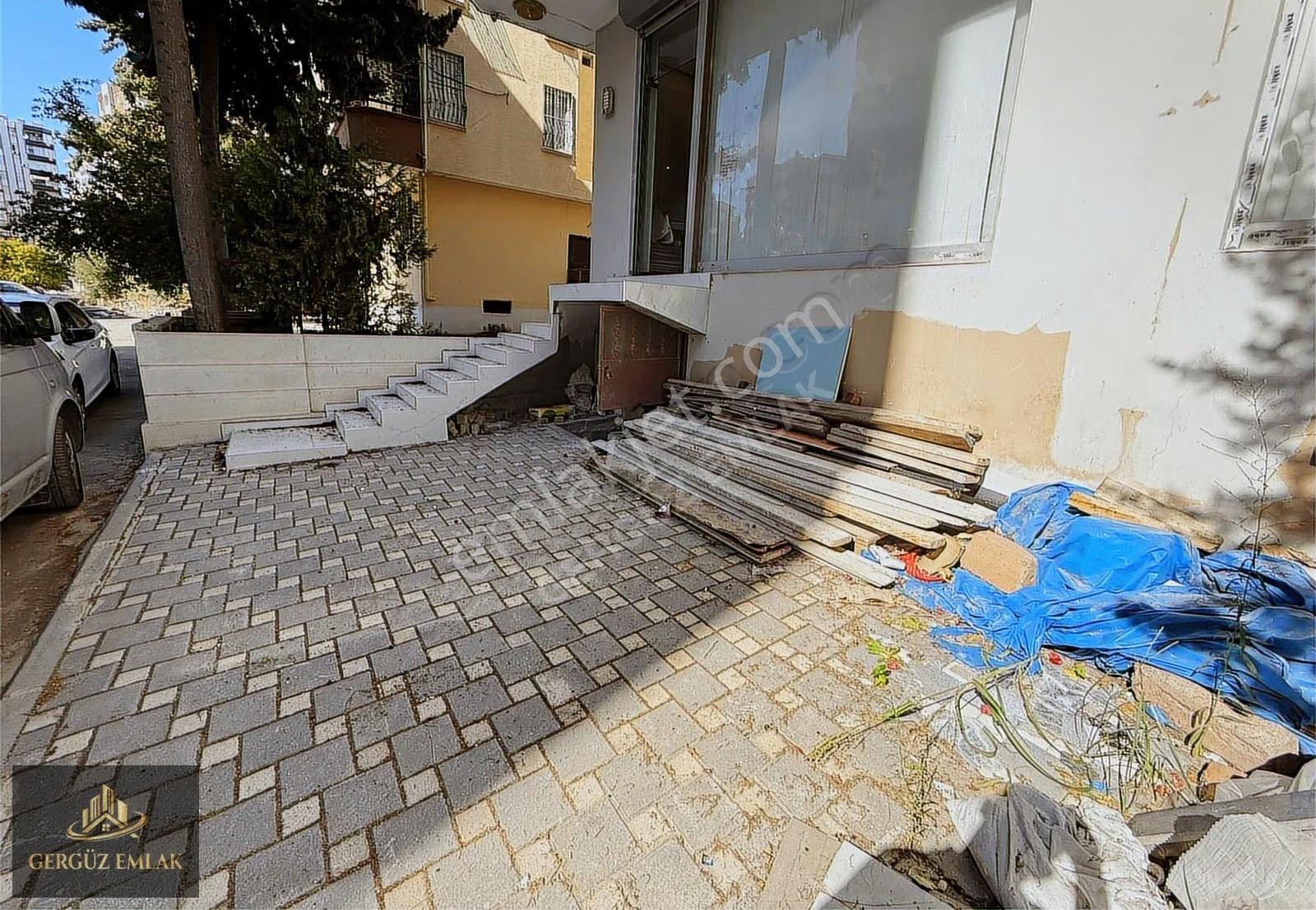 Toros Mahallesi'nde Satılık 2 Katlı, 140m² İş Yeri - Görsel 3