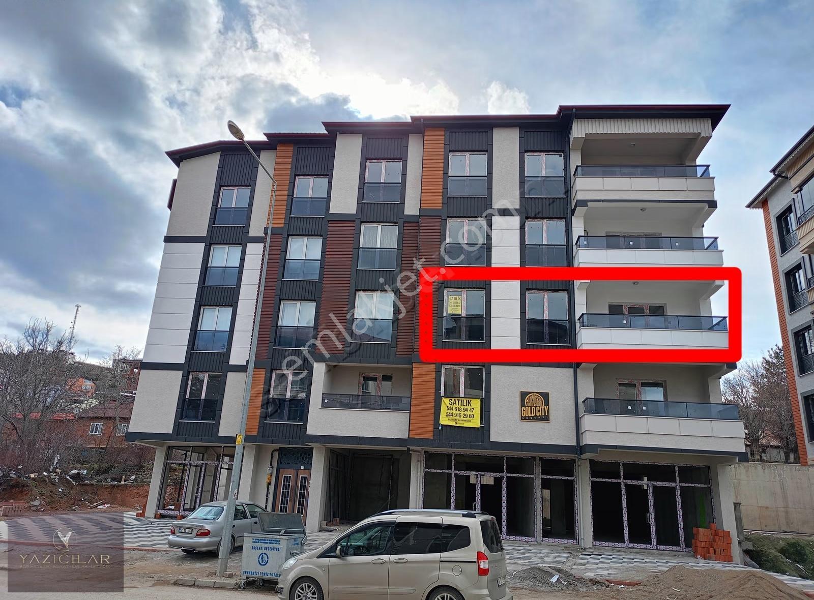 Gold Cityde 2. Kat Satılık 2+1 Merkezi Konum, Manzaralı