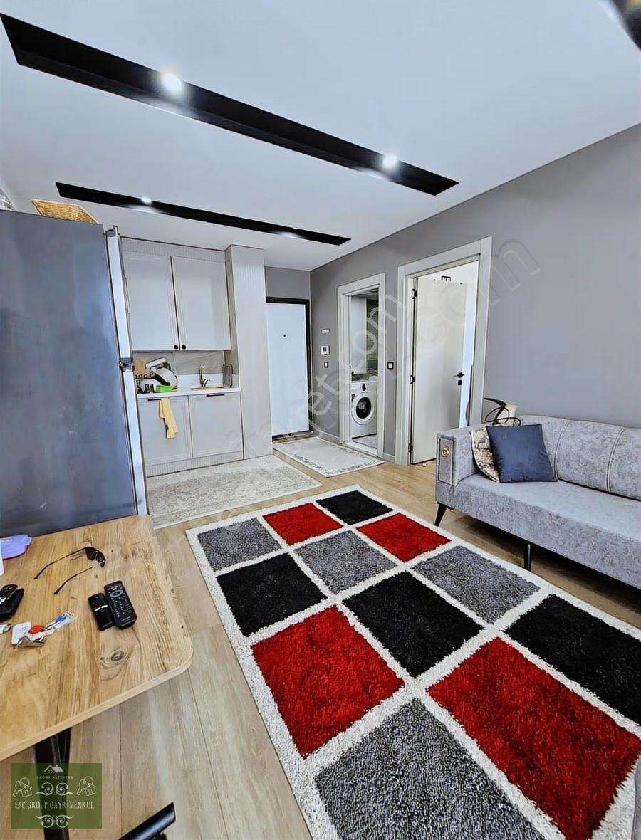 Sarıçam Gültepe'de Temiz Full Eşyalı Geniş 1+1 Kiralık Daire !!! - Görsel 2