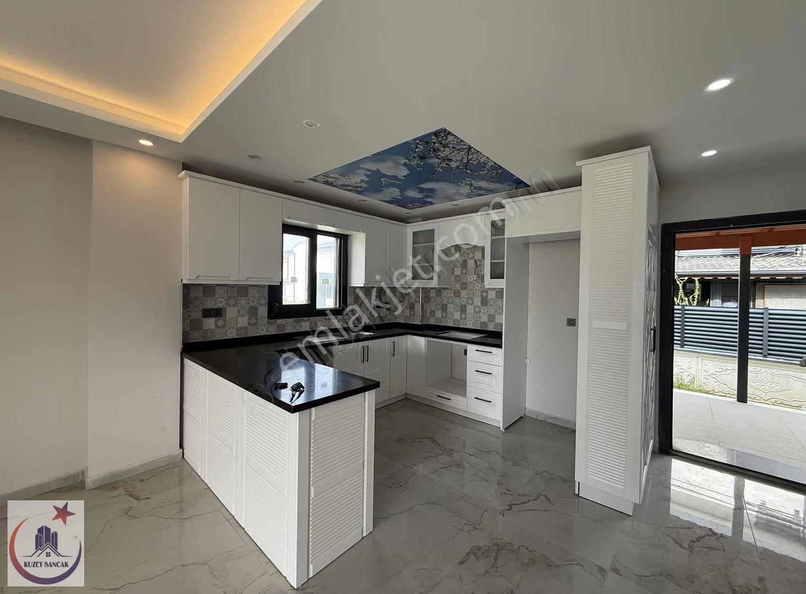 Kuzey Sancak'tan Satılık 3+1 Köşe Konumlu Villa - Görsel 32