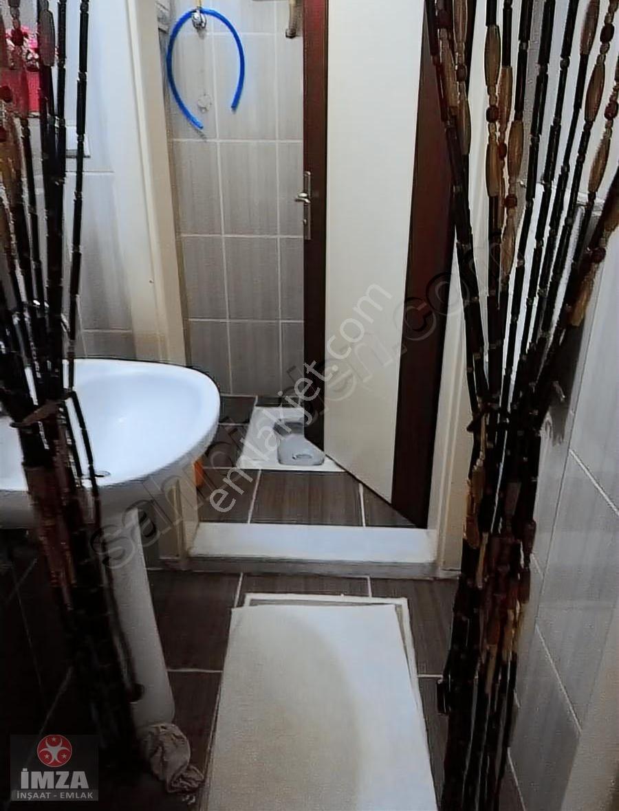 İstiklal De Satılık Geniş Kullanışlı Daire - Görsel 11