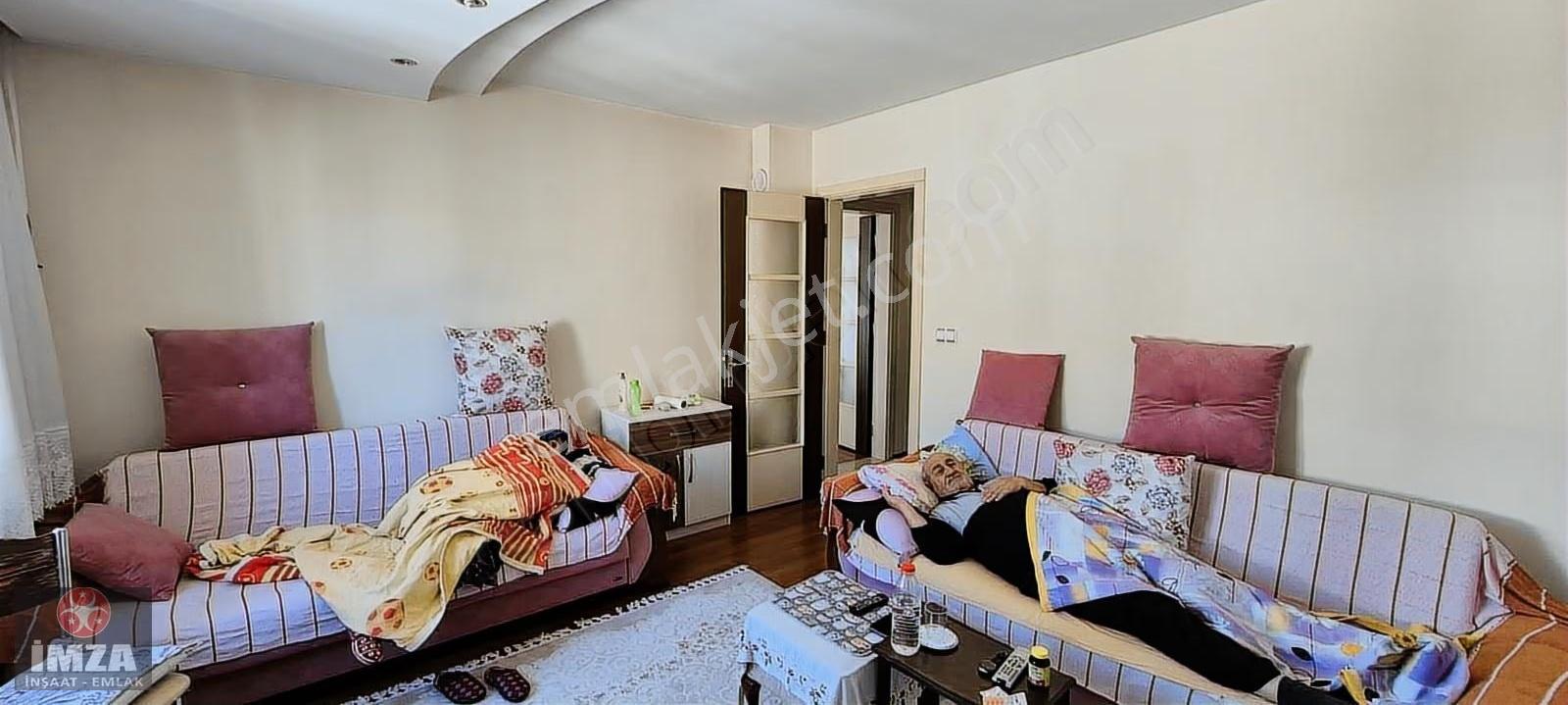 İstiklal De Satılık Geniş Kullanışlı Daire - Görsel 9