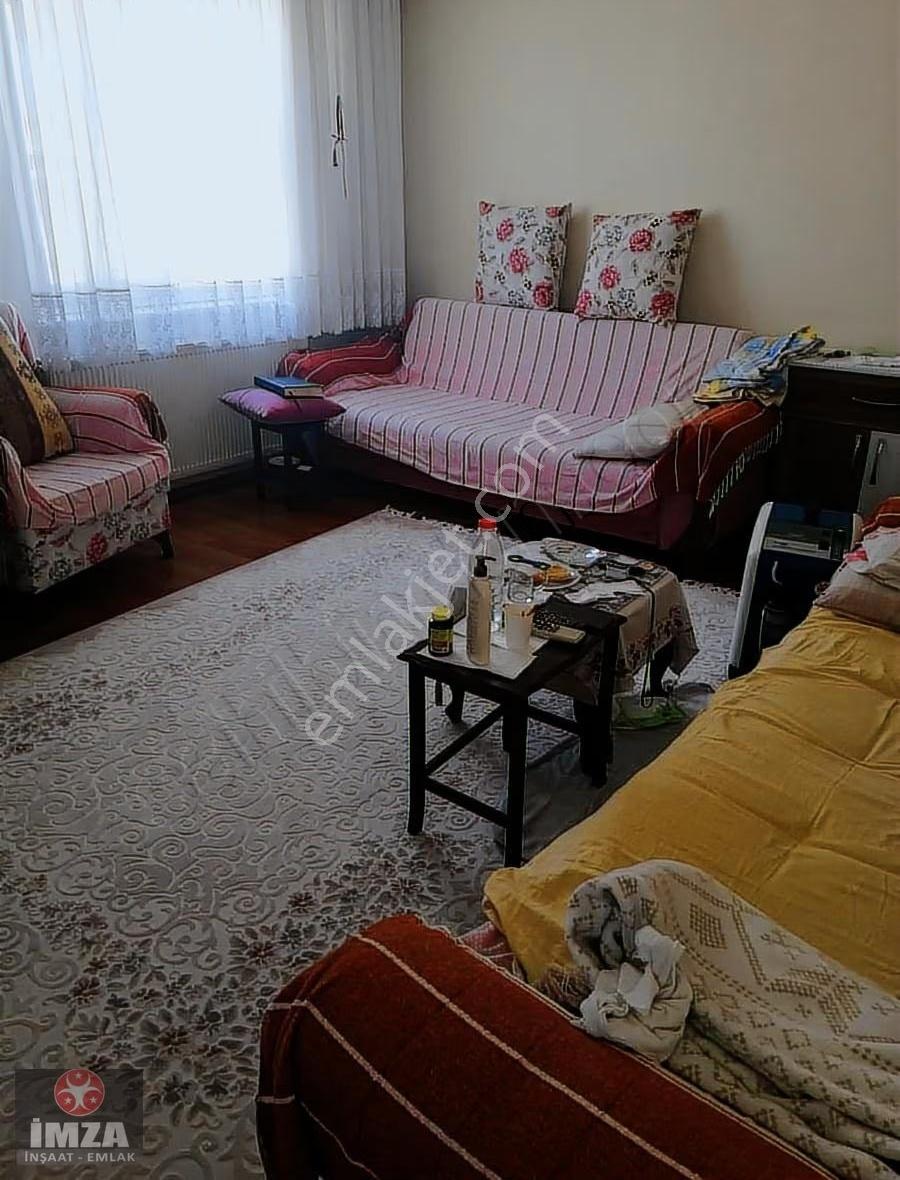 İstiklal De Satılık Geniş Kullanışlı Daire - Görsel 23
