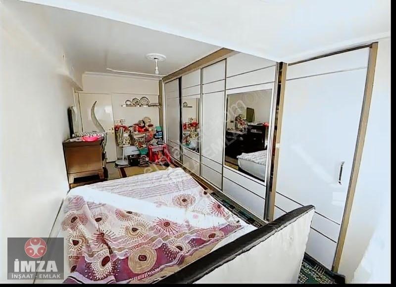Denizli İstiklalde Çınar Meydanı Manzaralı Geniş Daire 3+1 - Görsel 5