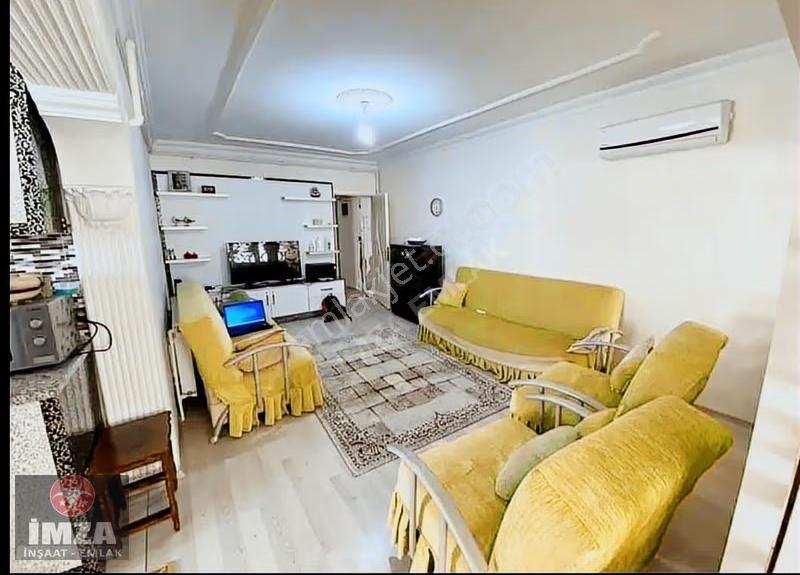 Denizli İstiklalde Çınar Meydanı Manzaralı Geniş Daire 3+1 - Görsel 3