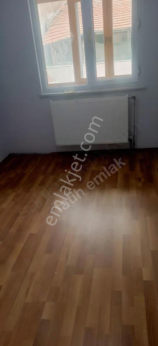 Corlu Nusratıye Mah 3+1 Boyalı Daire - Görsel 7