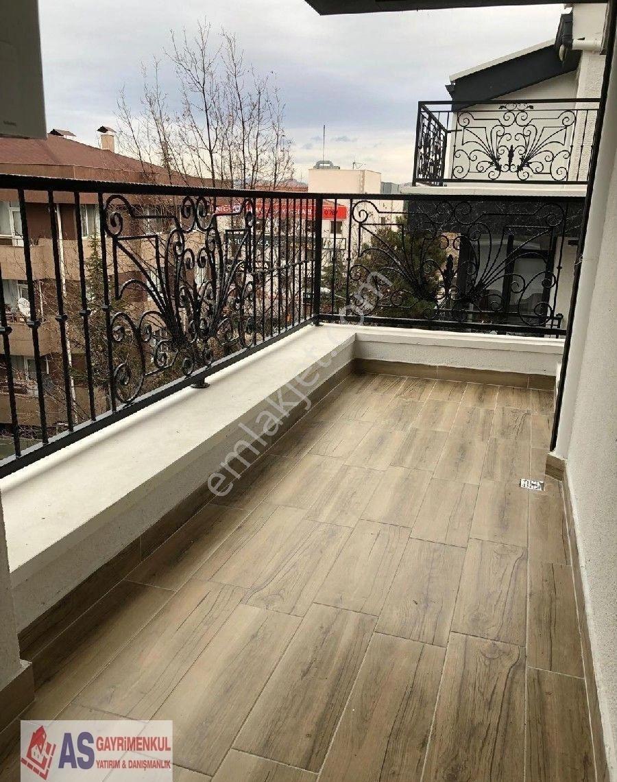 Gazi Üniversitesi Yakını Katta Yeni Bina'da 2+1 Bağımsız Mutfaklı Ön Cephe Daire - Görsel 14