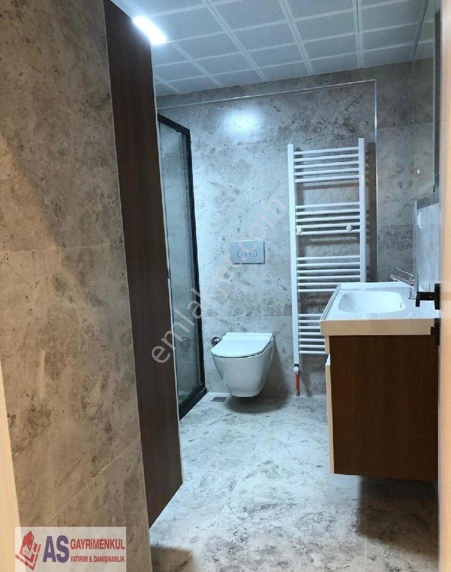 Bahçelievler Gazi Üniversitesi Yakını Yeni 3+1 Ebeveyn Banyo ,ara Kat Süper Lüks Daire - Görsel 3