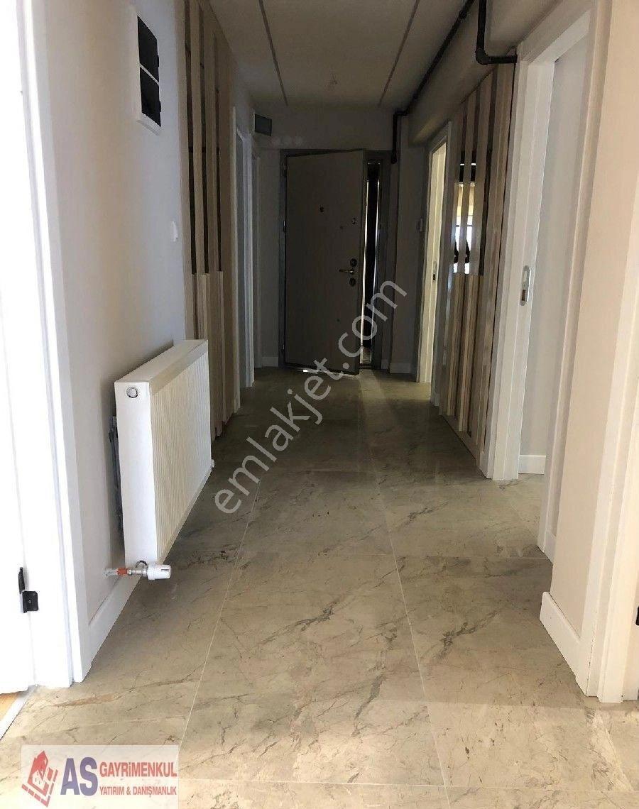 Bahçelievler Gazi Üniversitesi Yakını Yeni 3+1 Ebeveyn Banyo ,ara Kat Süper Lüks Daire - Görsel 9