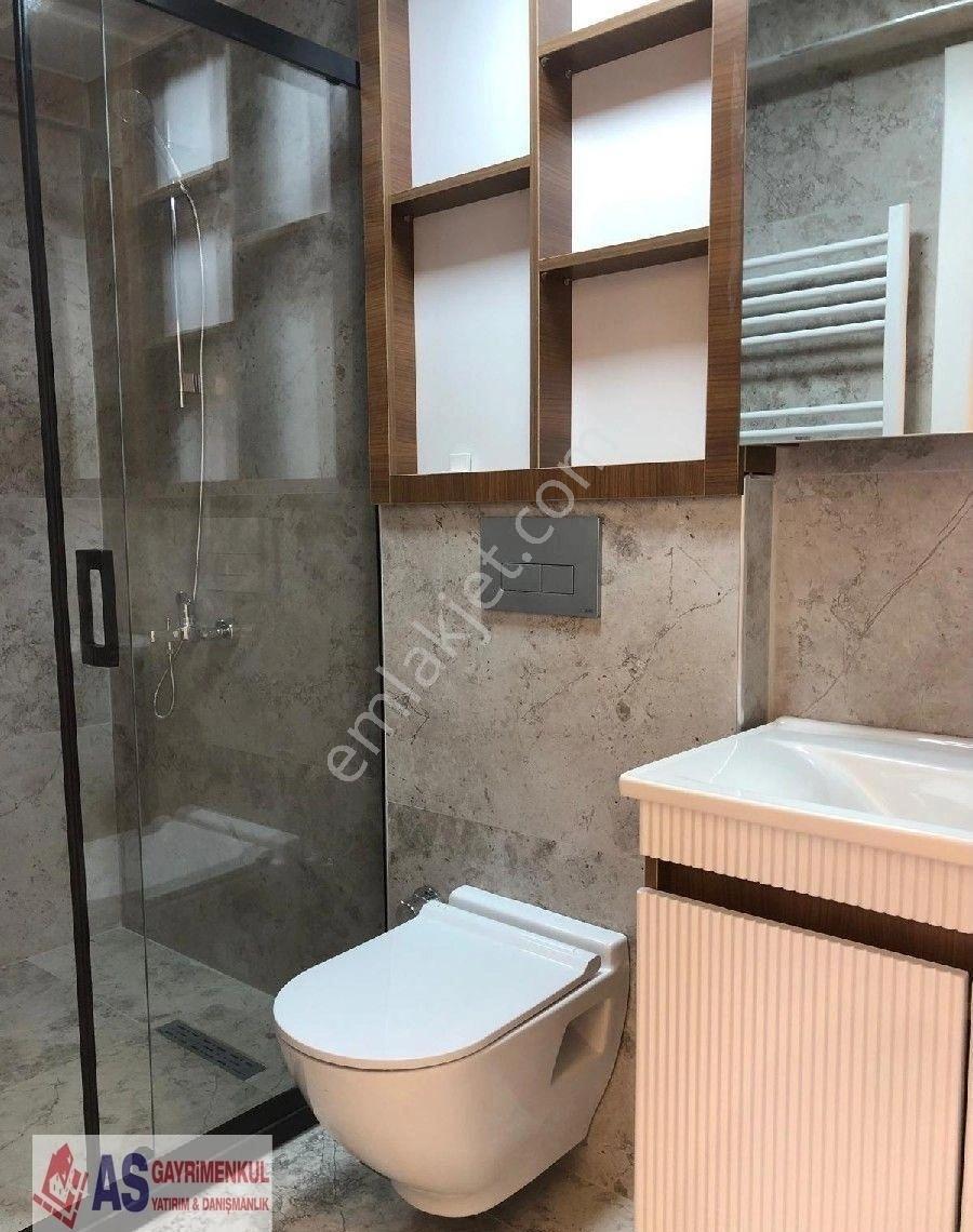Bahçelievler Gazi Üniversitesi Yakını Yeni 3+1 Ebeveyn Banyo ,ara Kat Süper Lüks Daire - Görsel 24