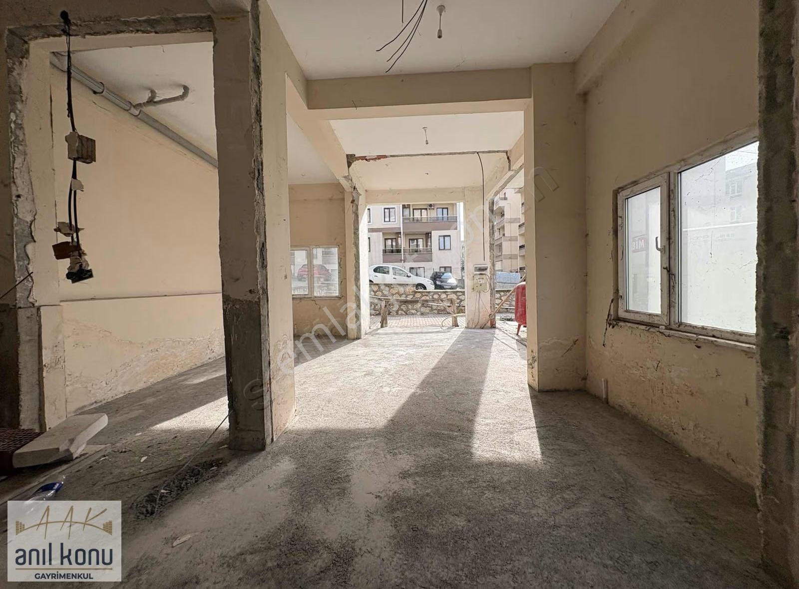 Anıl Konu'dan Tiro'ya Yakın Kiralık 100 Metrakare Dükkan - Görsel 12