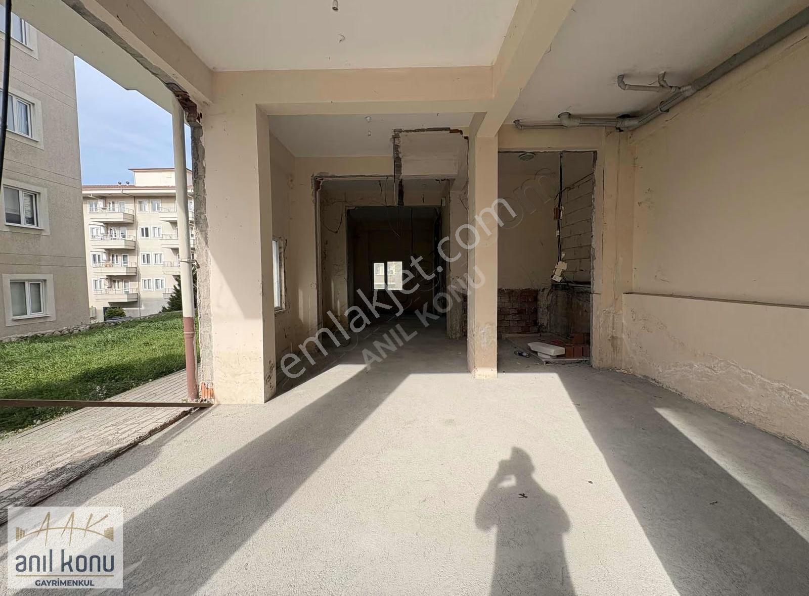 Anıl Konu'dan Tiro'ya Yakın Kiralık 100 Metrakare Dükkan - Görsel 13