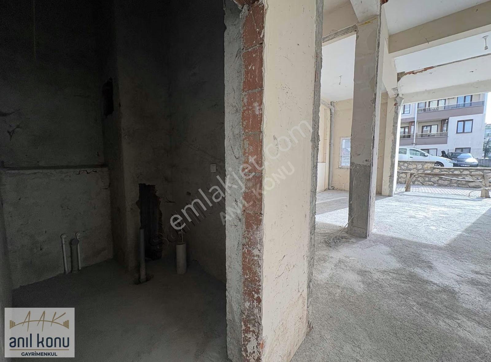 Anıl Konu'dan Tiro'ya Yakın Kiralık 100 Metrakare Dükkan - Görsel 21