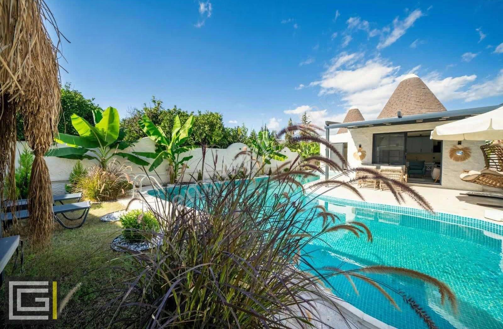 Fethiye Yanıklar Mahallesinde Müstakil Havuzlu 2+1 Kiralık Villa - Görsel 16