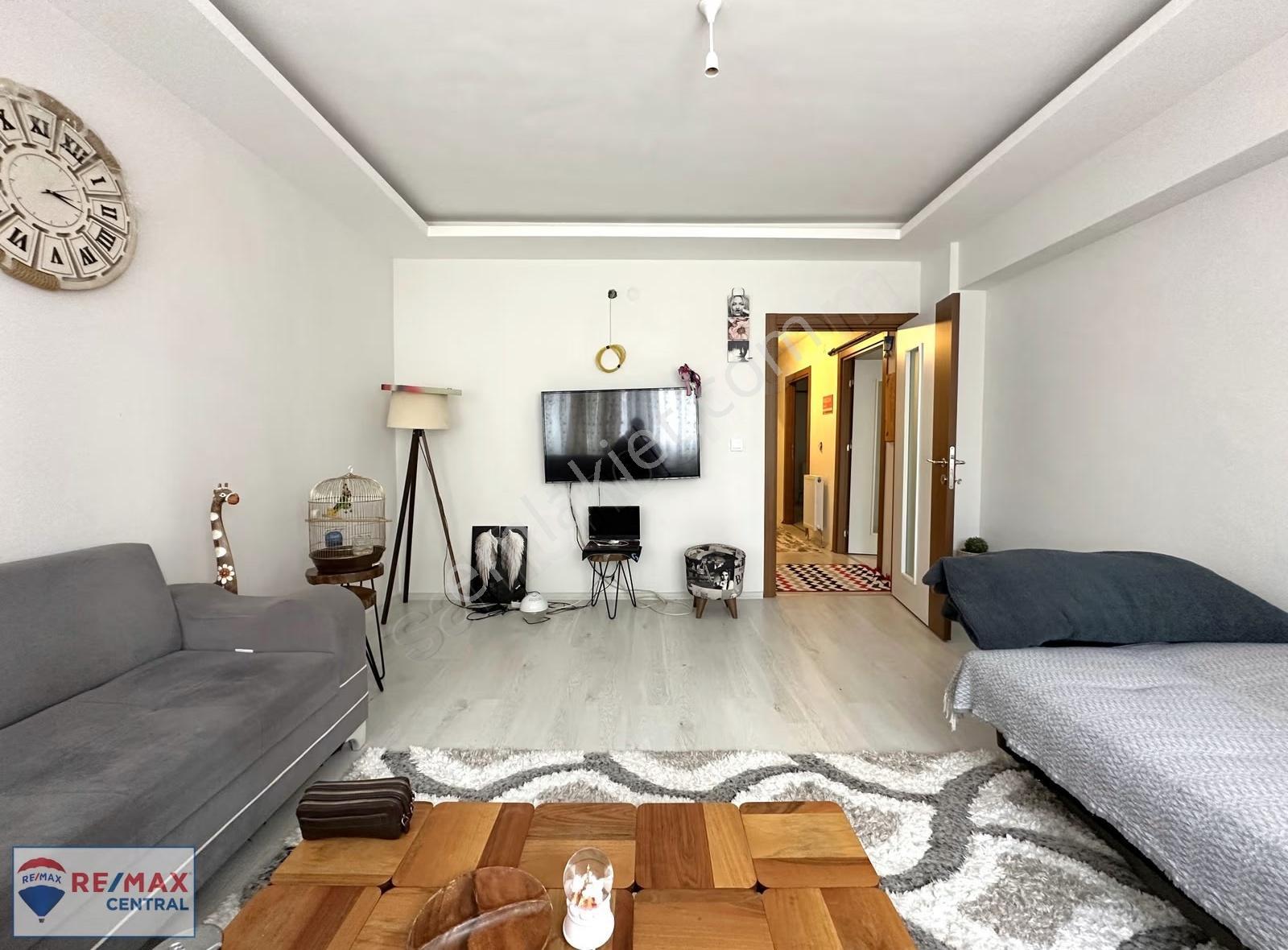 Re/max Central'dan M.a.ersoy Mah.'de 3+1 Satılık Daire - Görsel 5