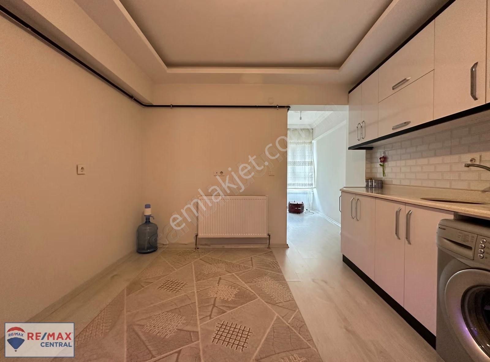 Re/max Central'dan M.a.ersoy Mah.'de 3+1 Satılık Daire - Görsel 15