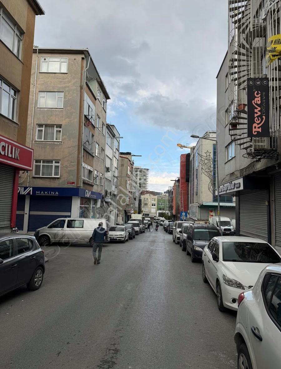 Bayrampaşa'da Kiralık 400 M² Atölye / İş Yeri - Görsel 13
