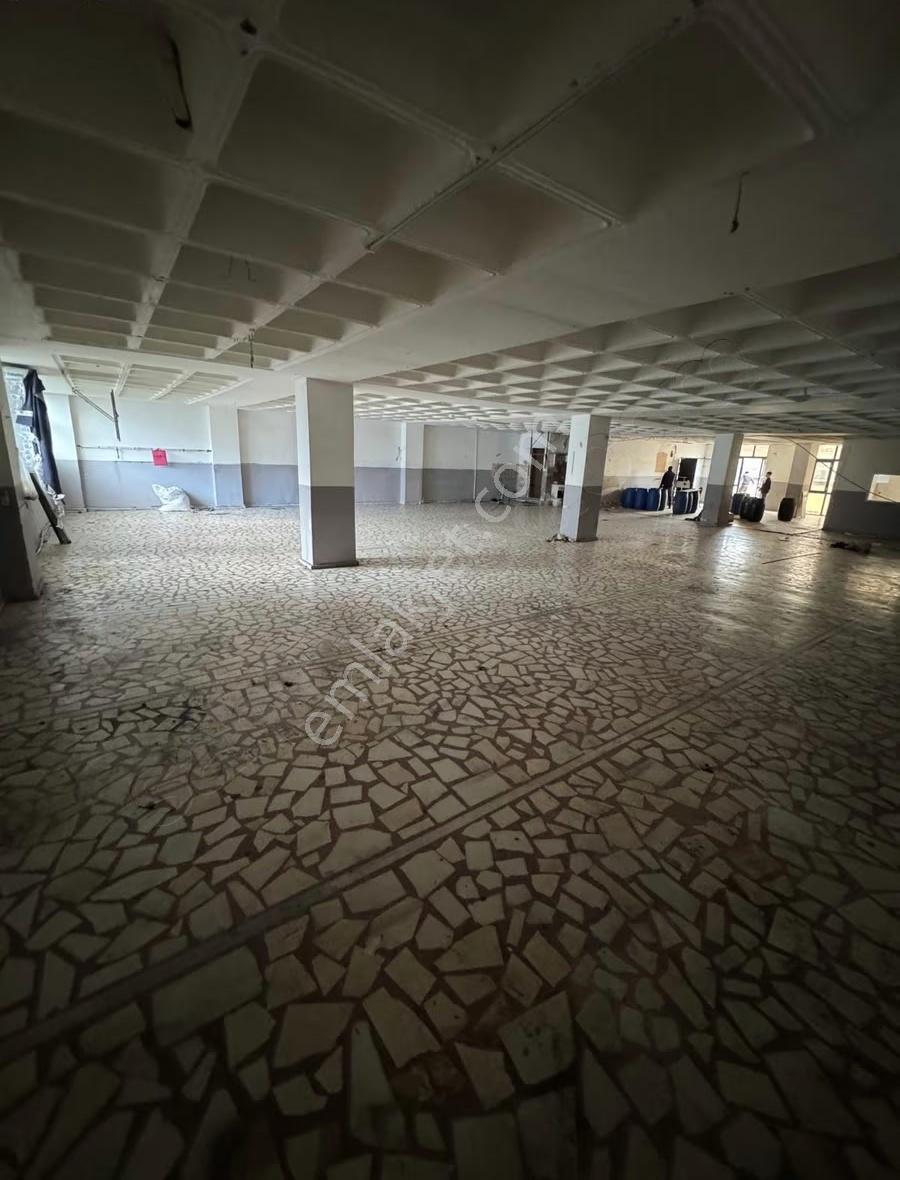 Bayrampaşa'da Kiralık 400 M² Atölye / İş Yeri - Görsel 8