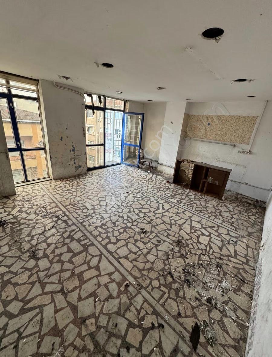 Bayrampaşa'da Kiralık 400 M² Atölye / İş Yeri - Görsel 3