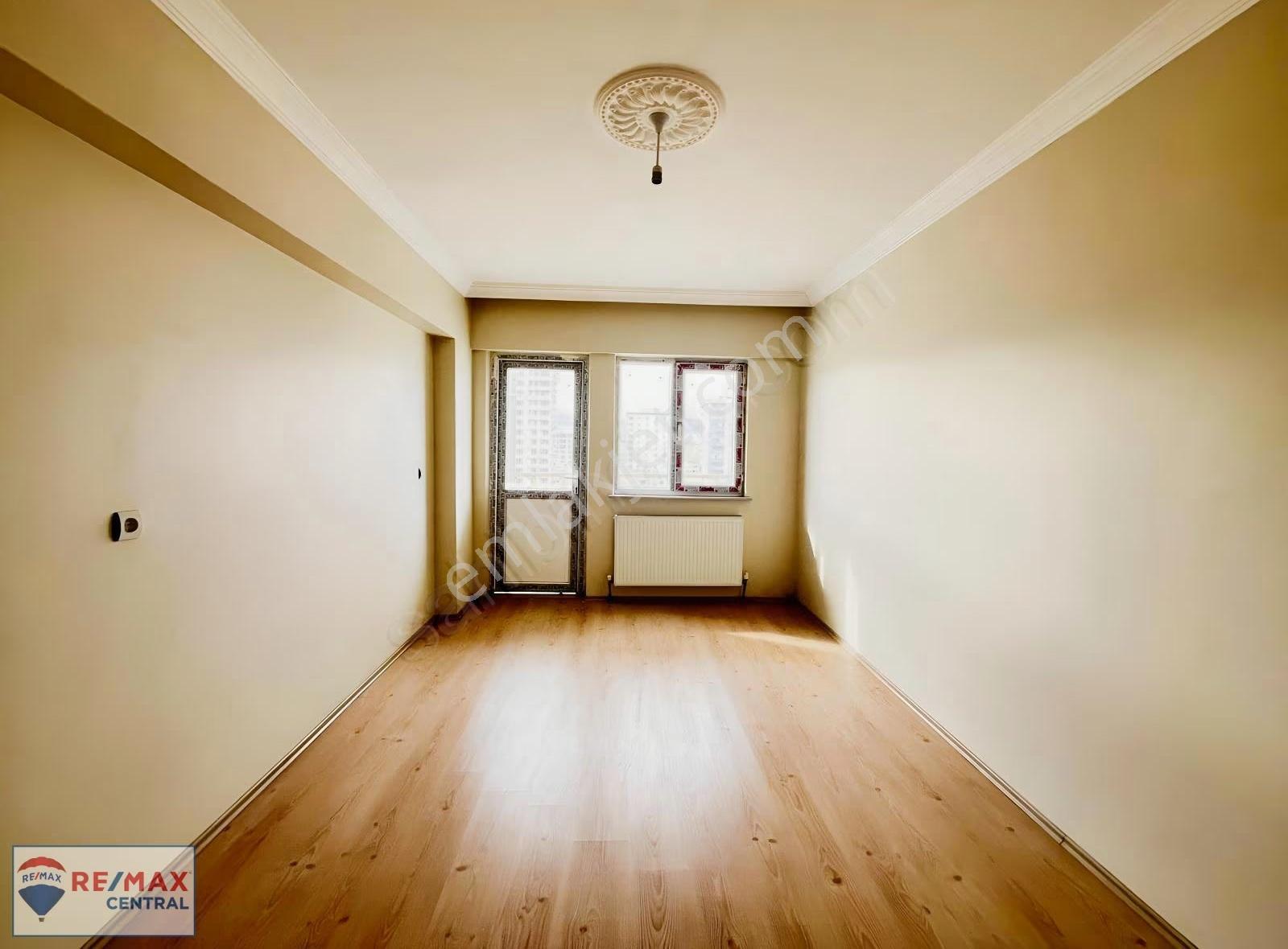 Remax Centralden Şeyhşamil'de Satılık Cadde Üstü Kilerli 3+1 - Görsel 21