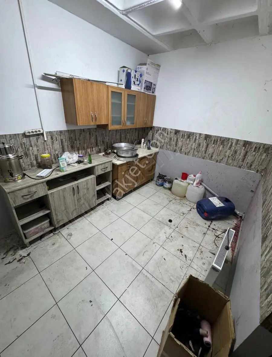 Bayrampaşada Kiralık 400 M² Atölye / İş Yeri / İmalathane - Görsel 20