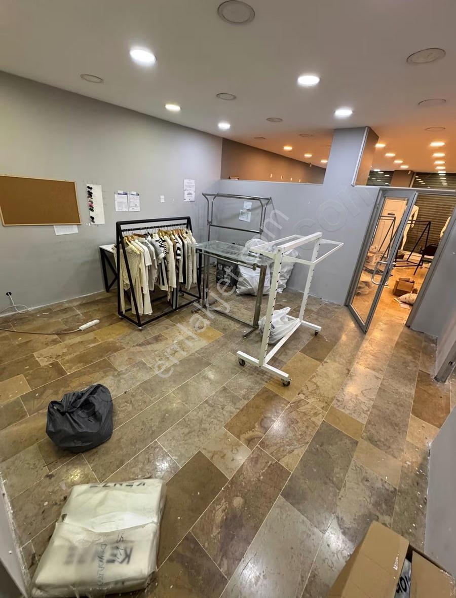 Bayrampaşada Kiralık 400 M² Atölye / İş Yeri / İmalathane - Görsel 15
