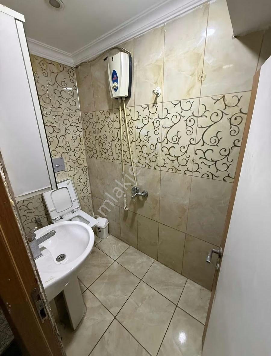 Orta Mahalle'de Satılık 60m² Dükkan - Prestijli Konum - Görsel 7
