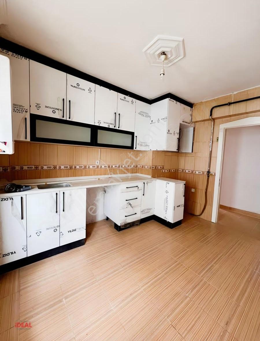 Kanlıca Mahallesinde Mükemmel Konumda Kiralık 3+1 Daire - Görsel 9