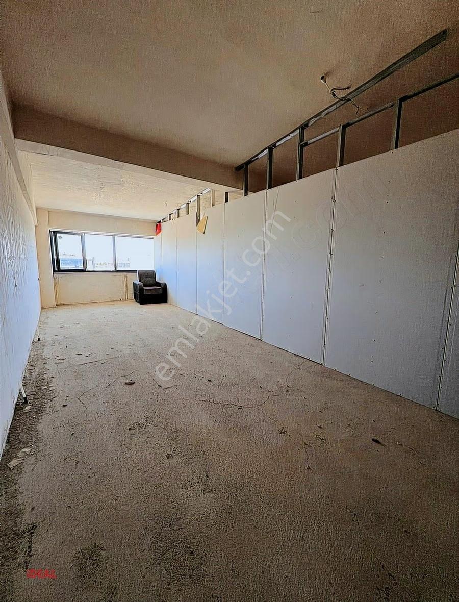 Yenice'de İmalathane Ve Galerici İçinde Satılık 300 M² Dükkan - Görsel 30