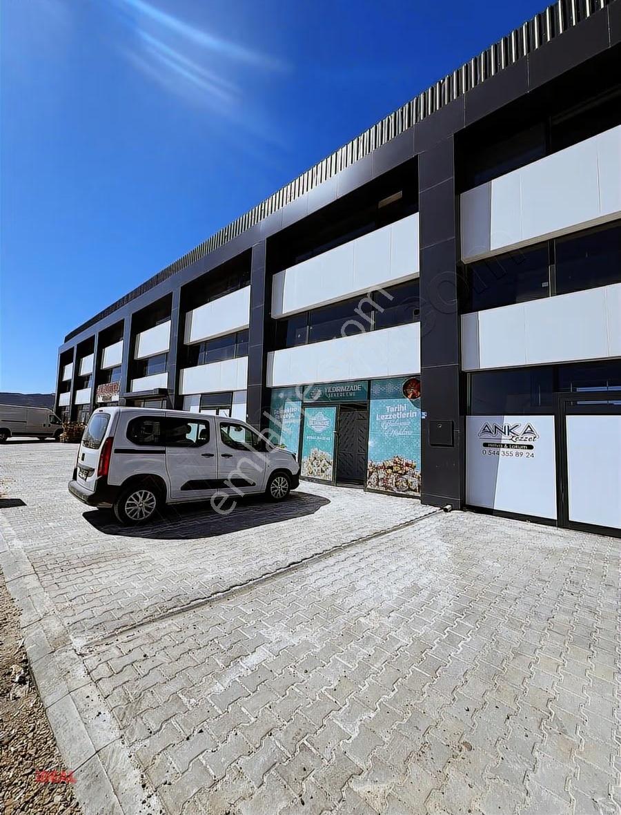 Yenice'de İmalathane Ve Galerici İçinde Satılık 300 M² Dükkan - Görsel 31
