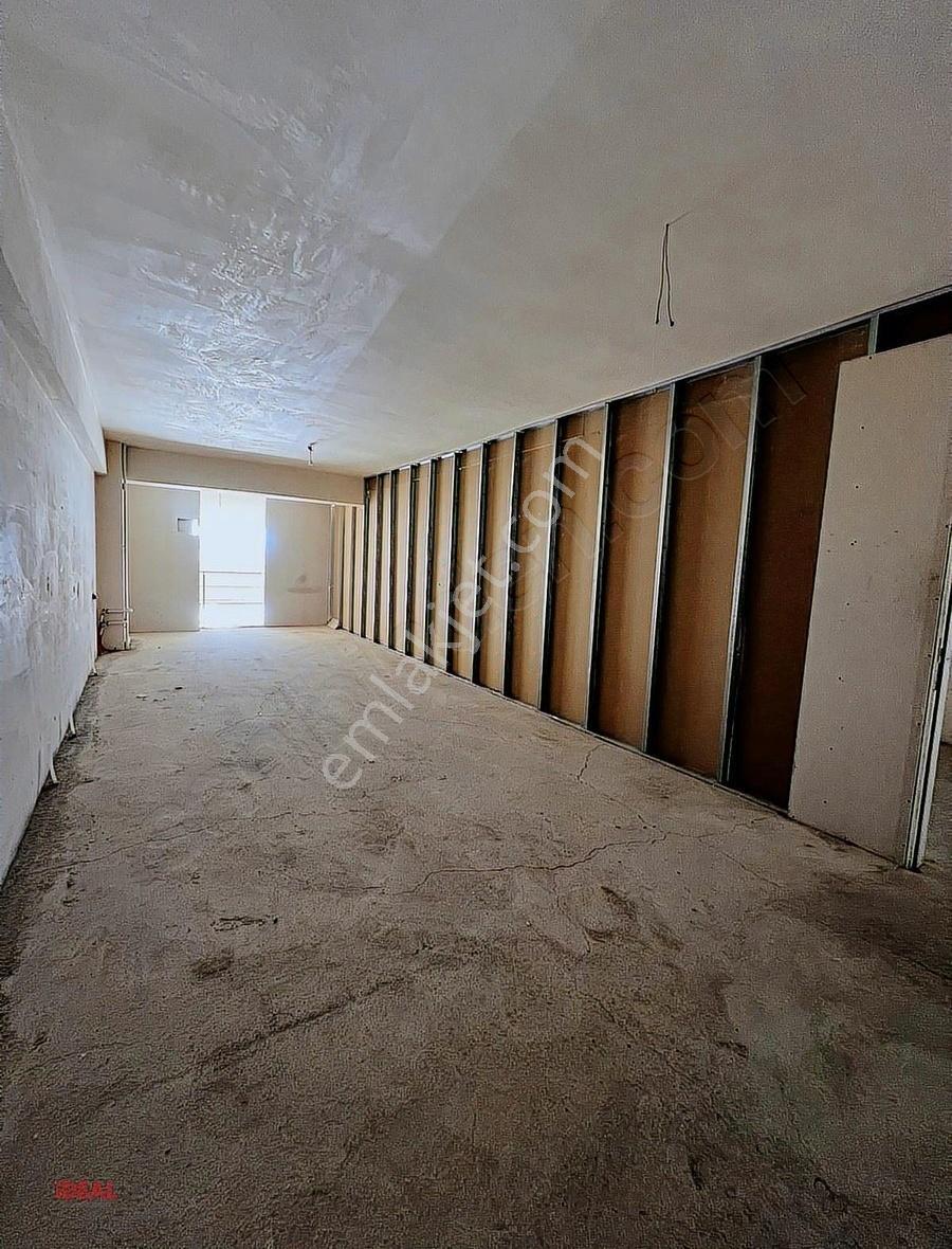 Yenice'de İmalathane Ve Galerici İçinde Satılık 300 M² Dükkan - Görsel 13