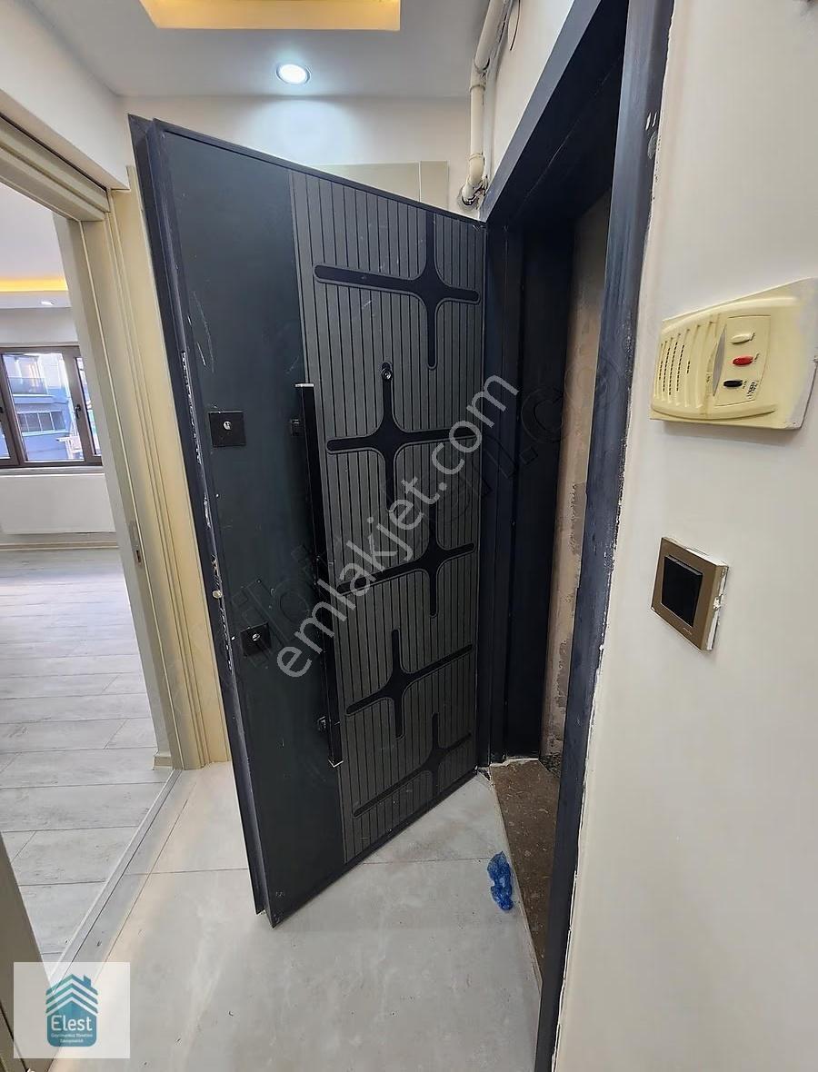 Manisa Çarşı İçi Erler Cd. Yanı Full Tadilatlı Fırsat Daire - Görsel 5