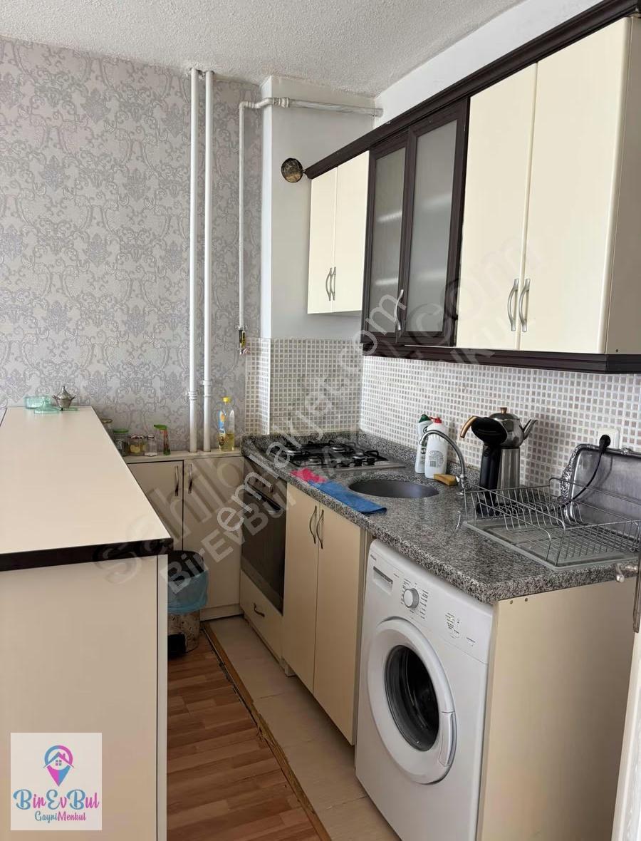 Üçkuyularda 1+1 Eşyalı Satılık Daire - Görsel 16