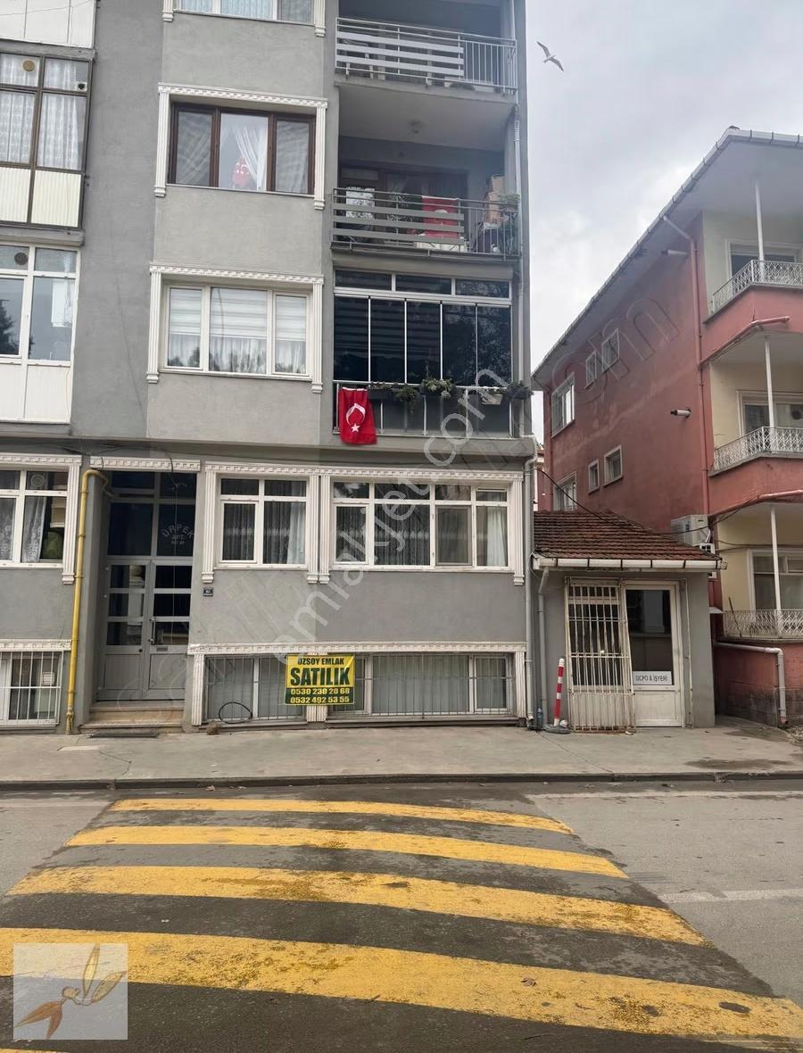 Özsoy Emlak'dan Edirne Lisesi Karşısı Satılık Zemin Kat 2+1daire
