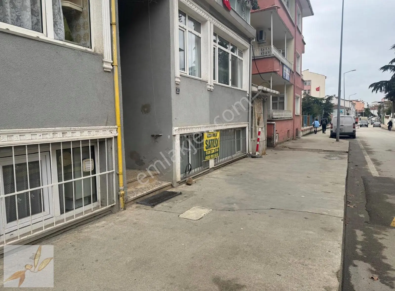 Özsoy Emlak'dan Edirne Lisesi Karşısı Satılık Zemin Kat 2+1daire - Görsel 21