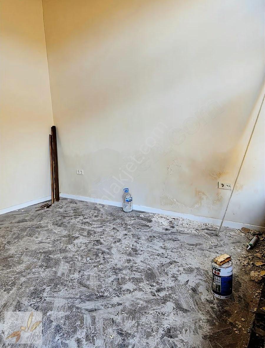 Özsoy Emlak Edirne'den Saraçlar Caddesi Kiralık Ofis Ve Dükkan - Görsel 16