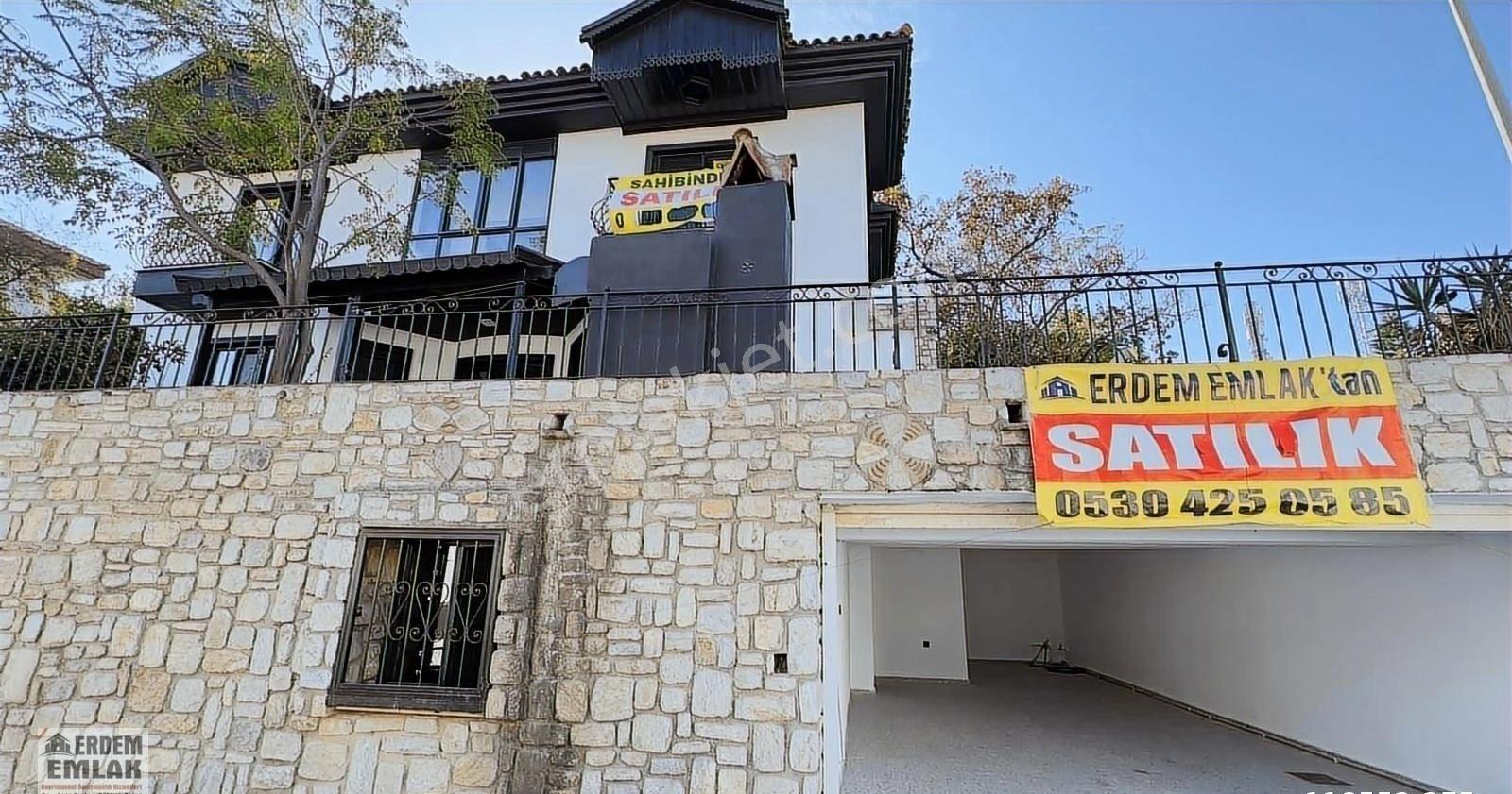 Datça İskele Merkezde Deniz Manzaralı Villa - Görsel 11