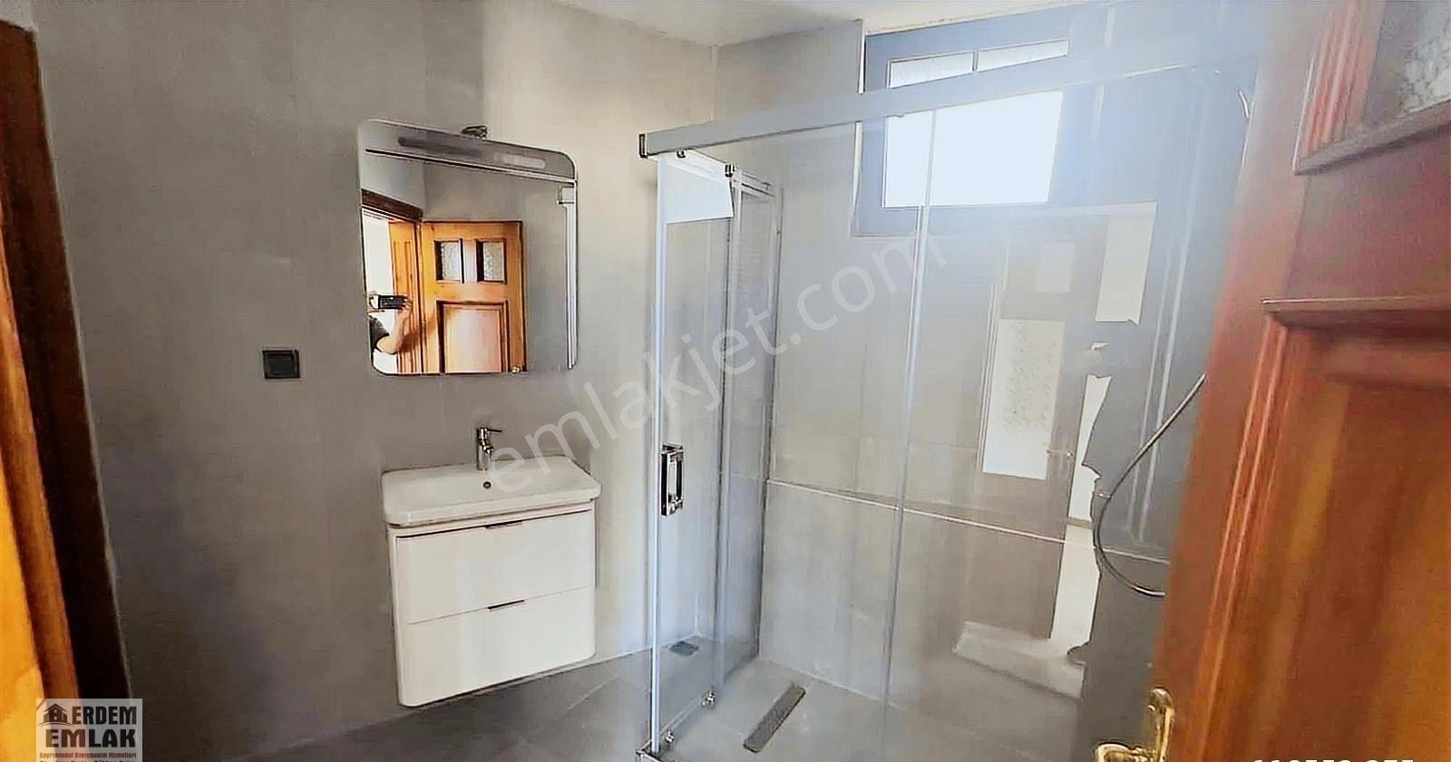 Datça İskele Merkezde Deniz Manzaralı Villa - Görsel 29