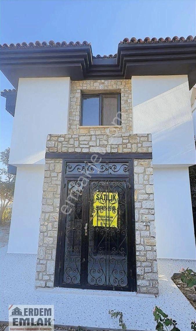 Datça İskele Merkezde Deniz Manzaralı Villa - Görsel 6