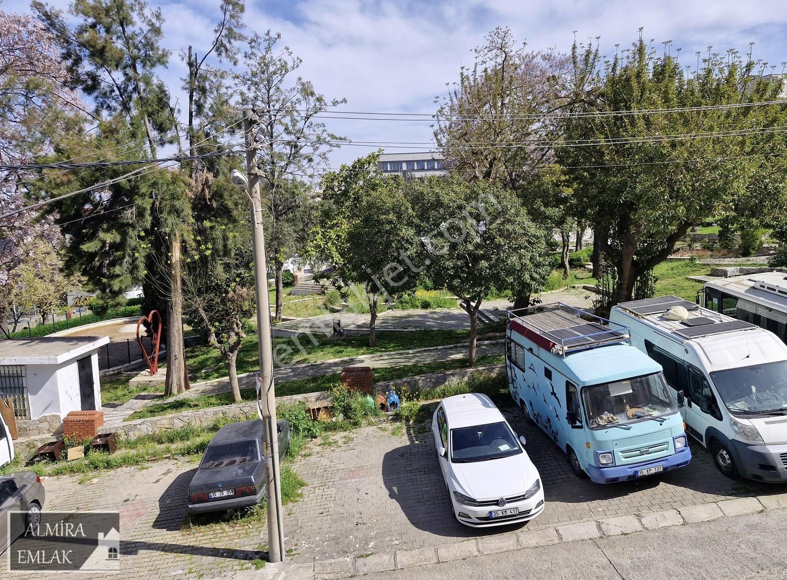 Deniz Ve Park Manzaralı 3+1 130m2 Bakımlı Ara Kat Köşe Daire - Görsel 33