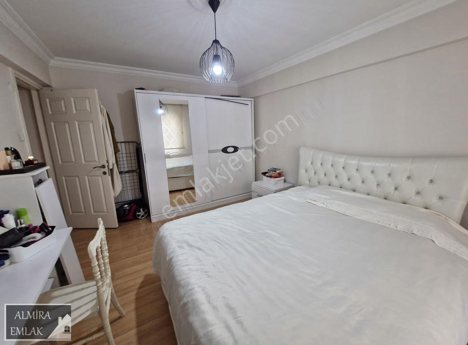 Deniz Ve Park Manzaralı 3+1 130m2 Bakımlı Ara Kat Köşe Daire - Görsel 29