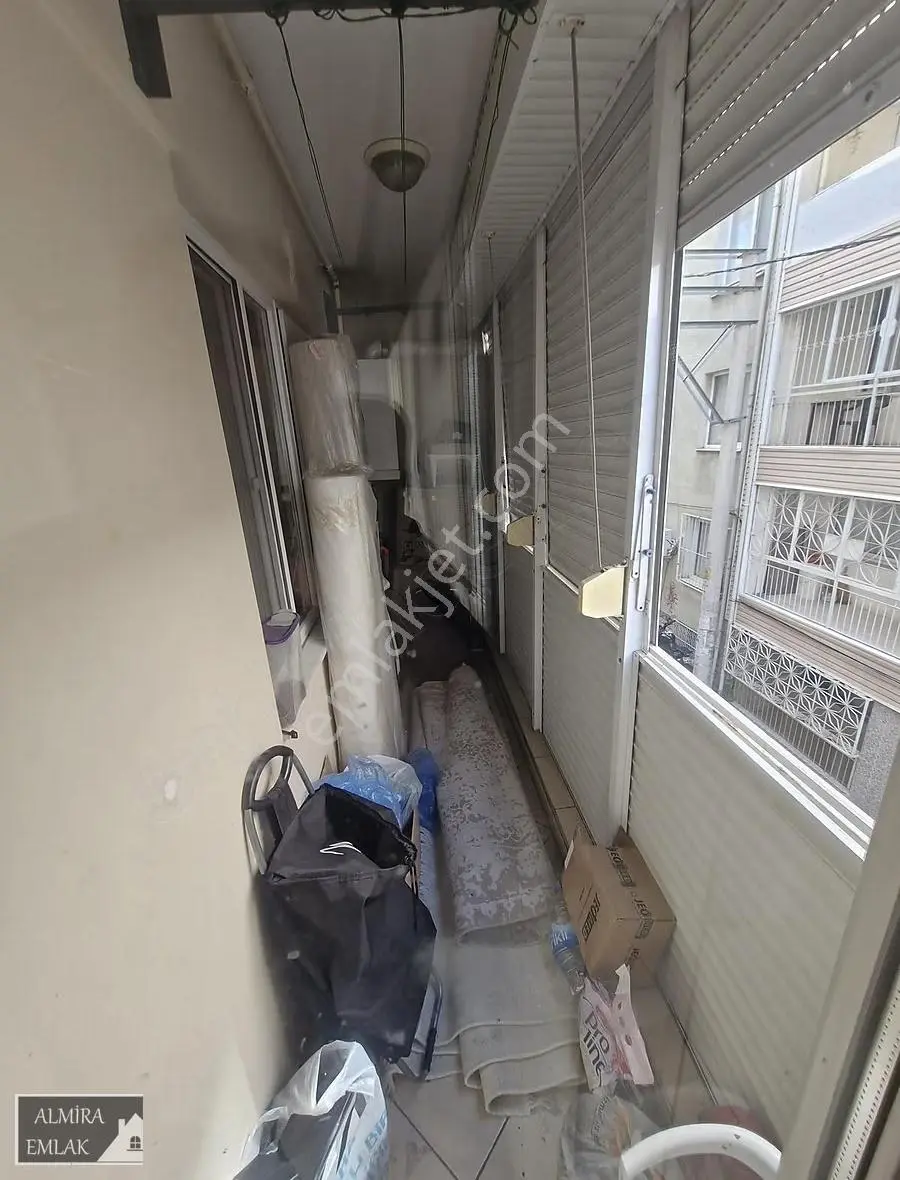 Deniz Ve Park Manzaralı 3+1 130m2 Bakımlı Ara Kat Köşe Daire - Görsel 3