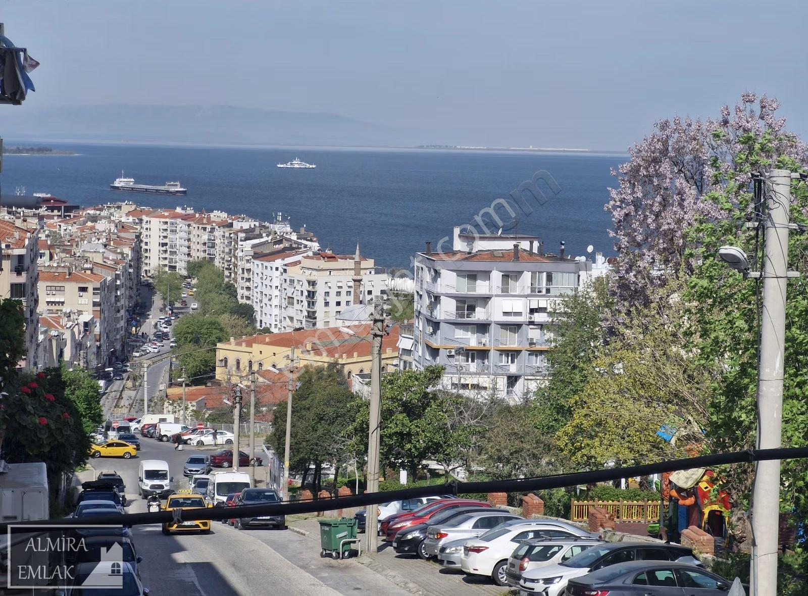 Deniz Ve Park Manzaralı 3+1 130m2 Bakımlı Ara Kat Köşe Daire - Görsel 13
