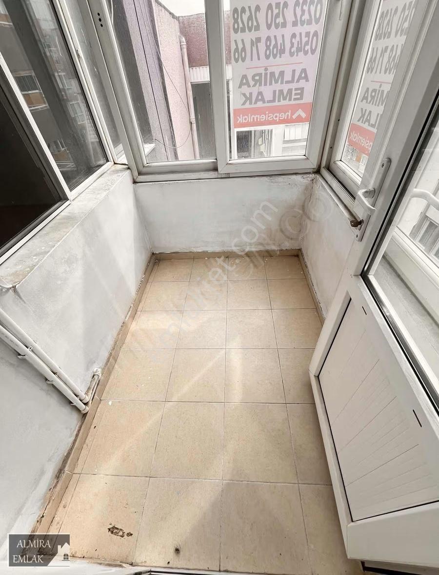 İnönü Cadde Arka Sokağı 3+1 Bakımlı D.gazlı Merkezi Yerde - Görsel 12