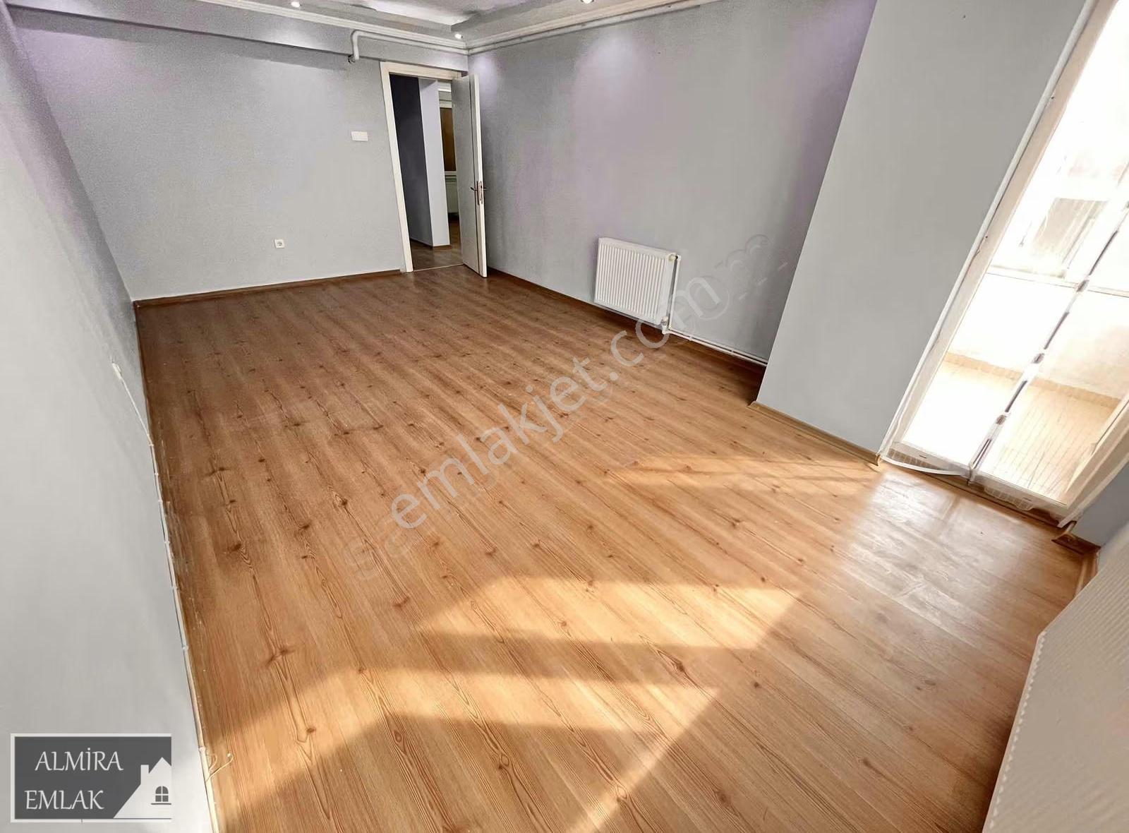 İnönü Cadde Arka Sokağı 3+1 Bakımlı D.gazlı Merkezi Yerde - Görsel 28