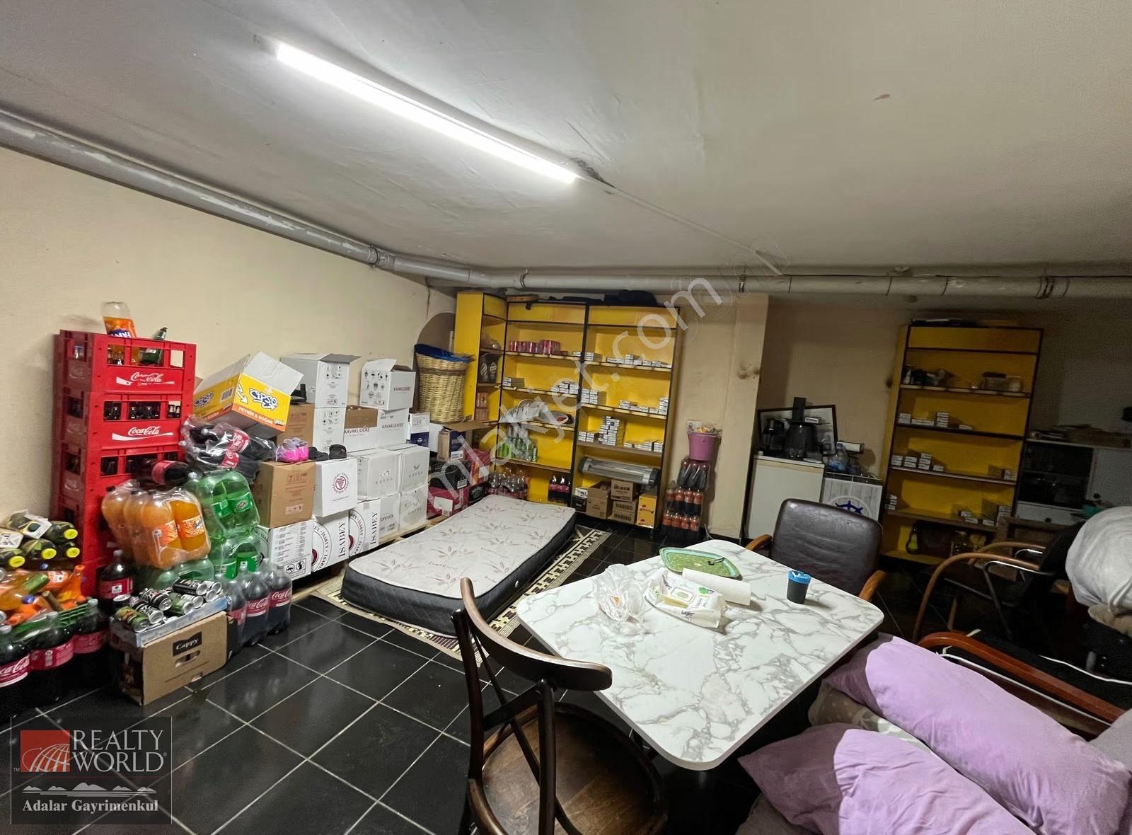 Kartal Cengiz Topel Caddesinde Devren Kiralık Tekel Bayii - Görsel 4