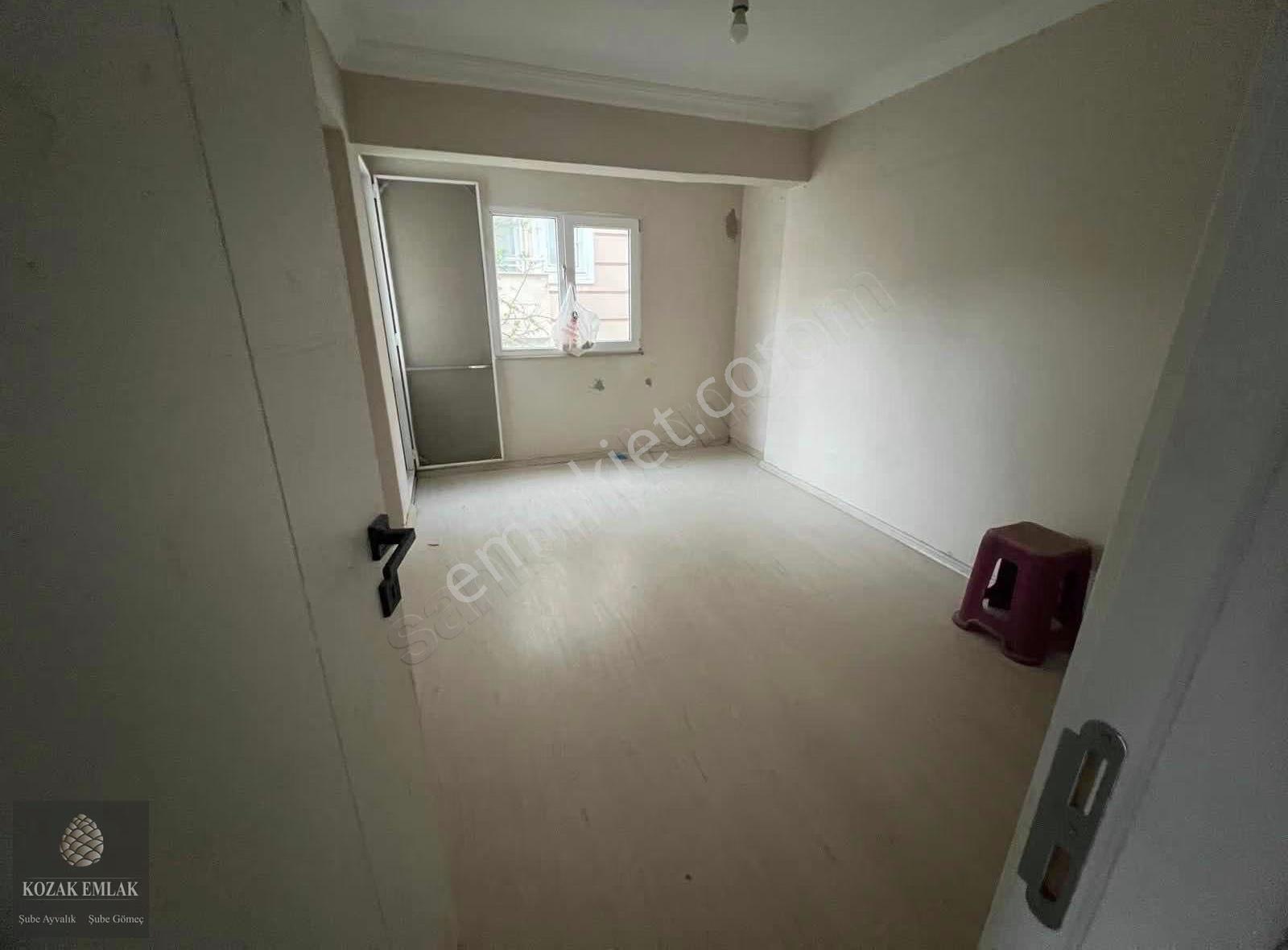 Ayvalık Aliçetinkayada Kiralık Daire - Görsel 2
