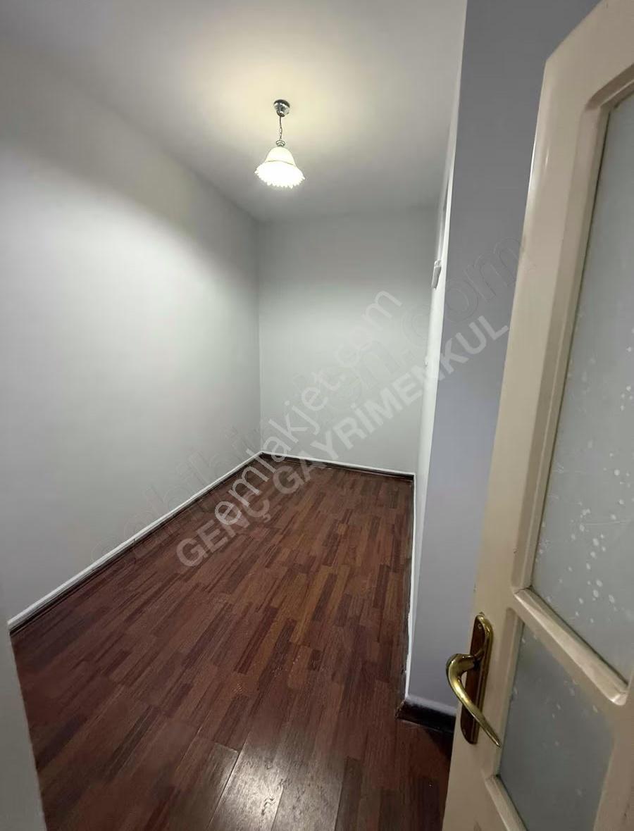 Genç Gayrimenkulden Beşevlerde Kiralık 4+1 Daire - Görsel 9